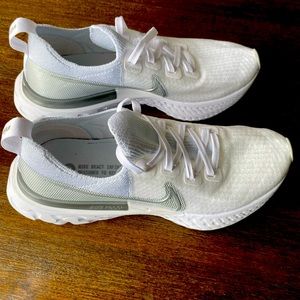 Nike Infinity React flynit 8.5